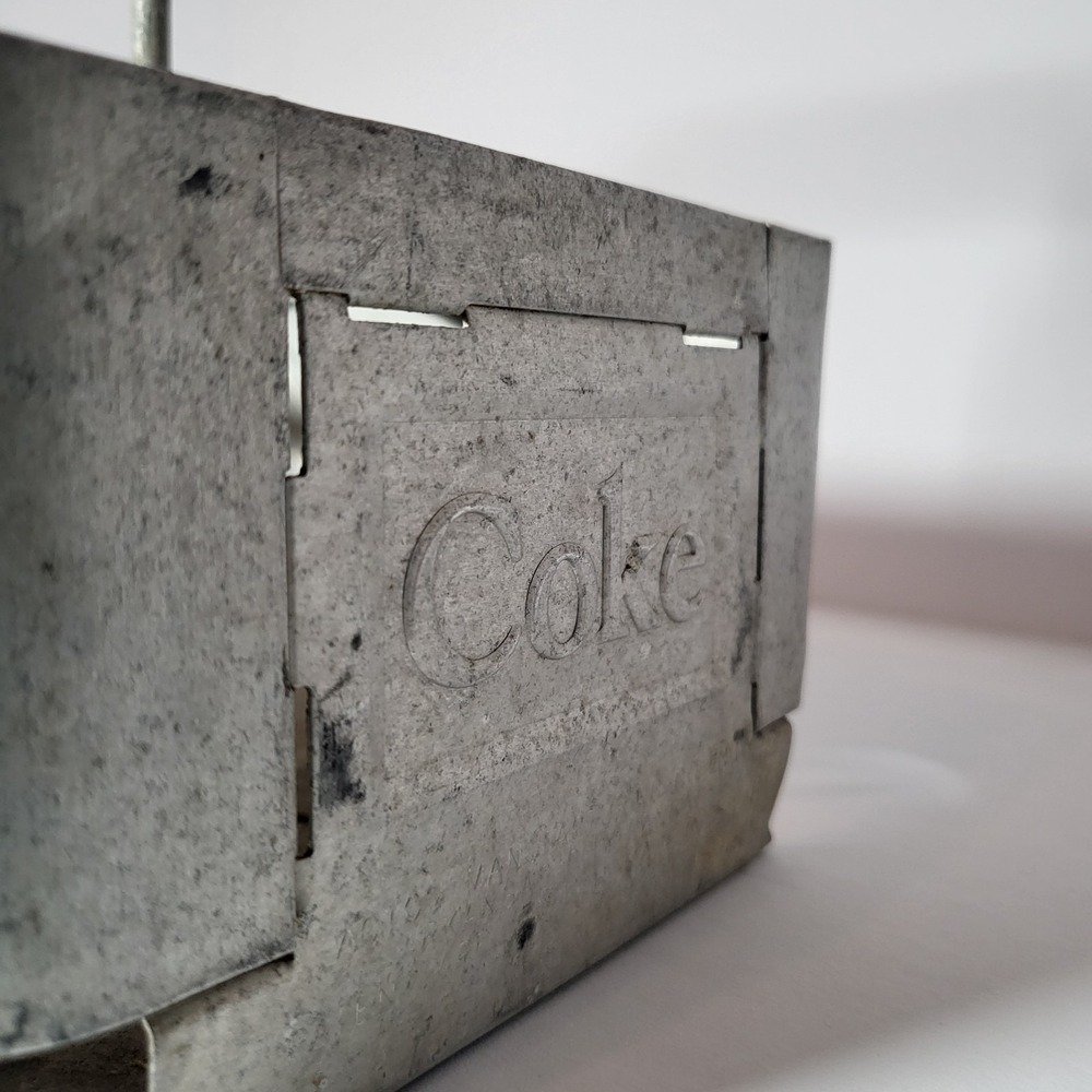 1950's Vintage Coca Cola Aluminum Carrier w/ Olympics Commemorative‎ Bottles - Picture 4 of 13